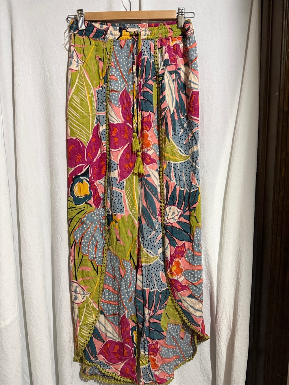 Angie Tropical Floral Wide-Leg Pants in Pink, Green & Blue
